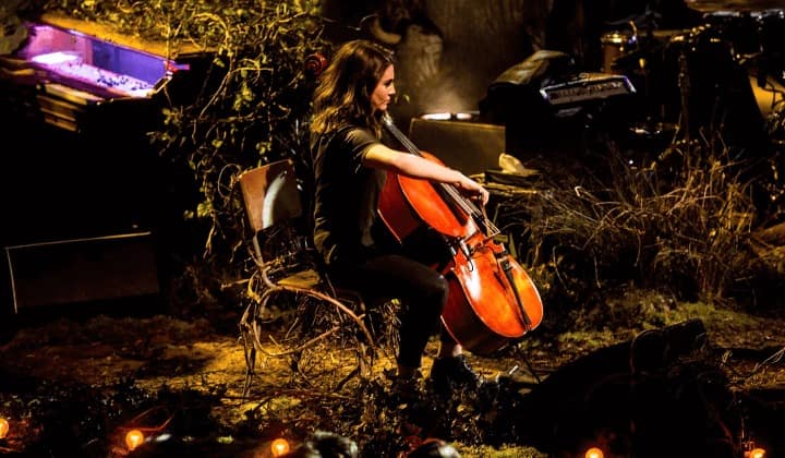 Susie was booked to perform at Biffy Clyro's MTV Unplugged Sessions (and then their European tour!).